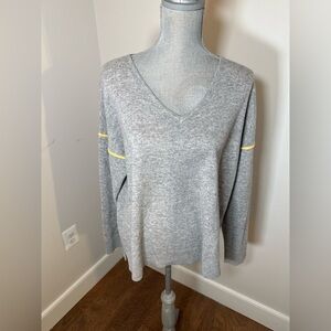 Sara Campbell Gray V-Neck Sweater with Yellow Highlights size L NWT